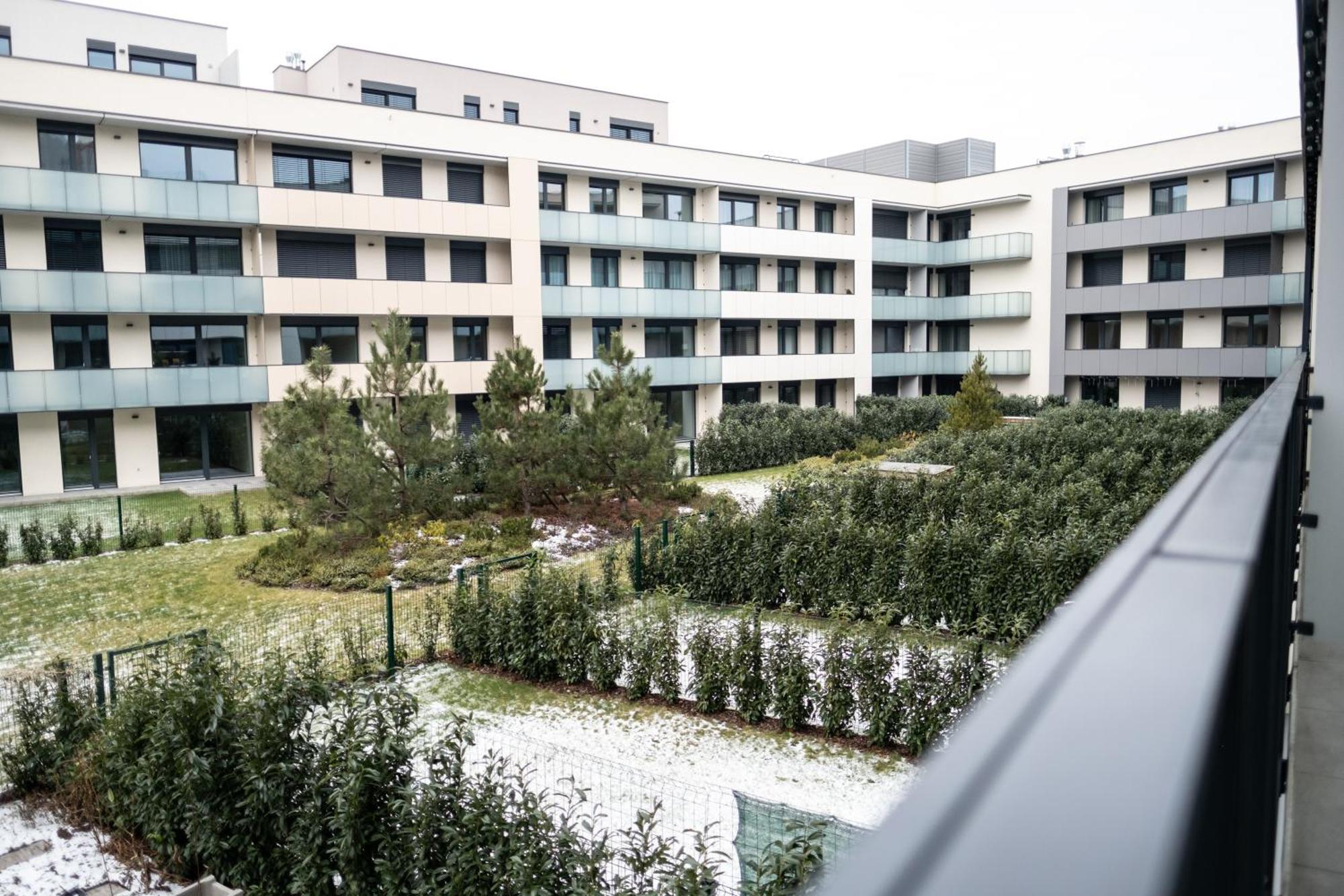 Luxury City Centre Apartment Прага Экстерьер фото